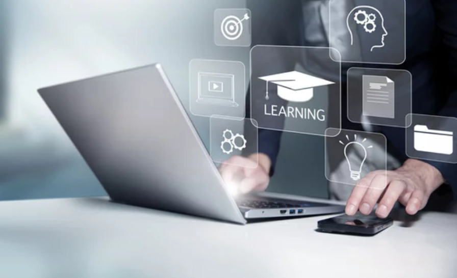 生成AI公式のプロンプトジェネレーター3選